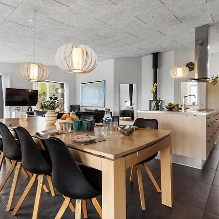 84298-knebel-ladenbjerg-29 Feriehus *